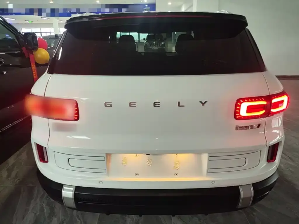 Geely Icon — фото 2