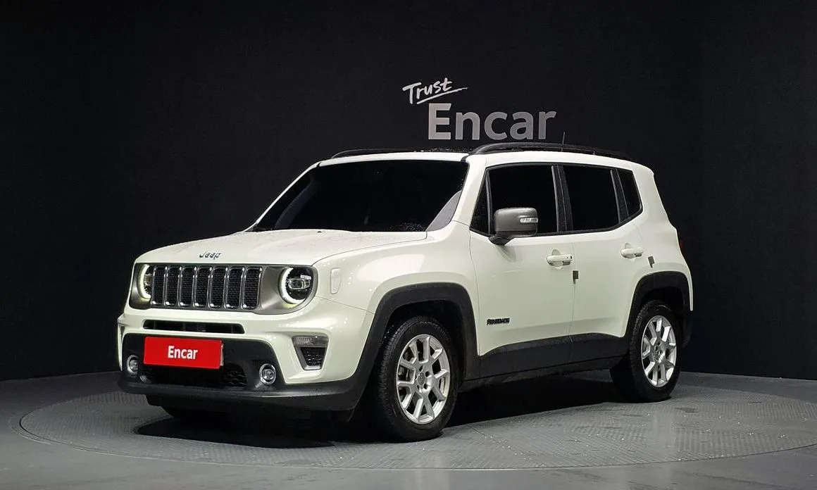 Jeep Renegade — фото 1