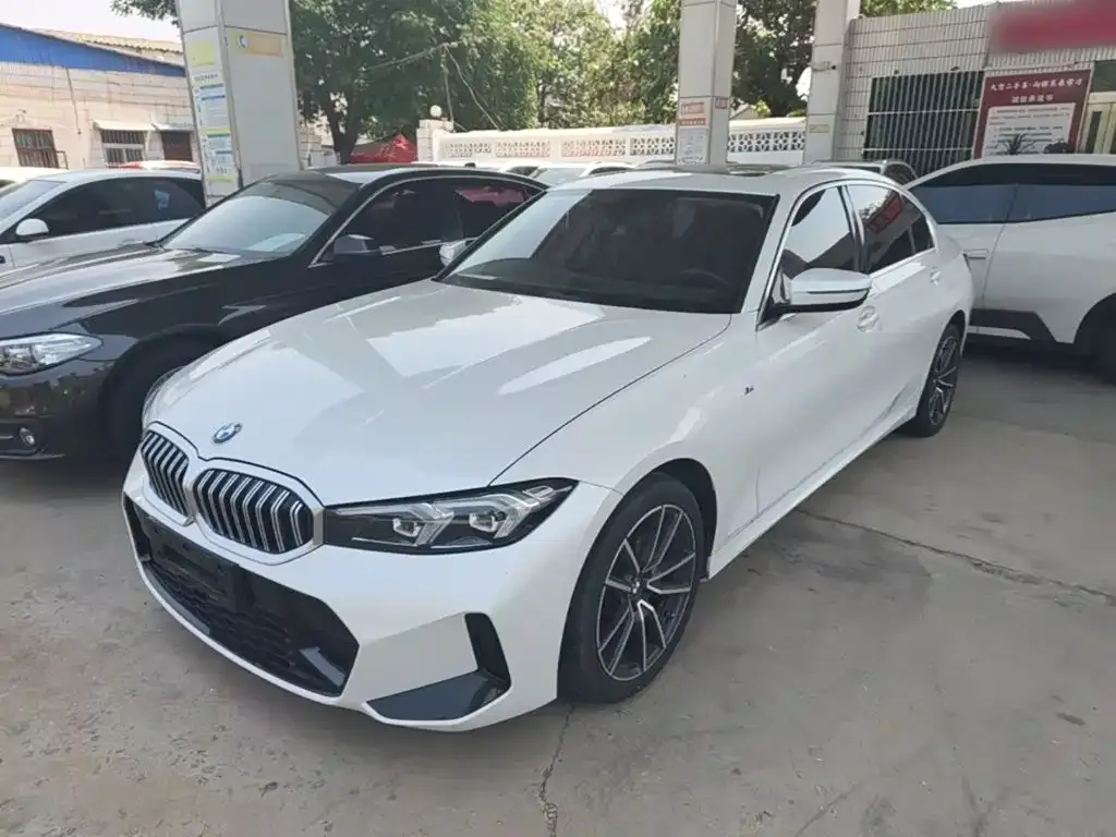 BMW 3 Series — фото 1