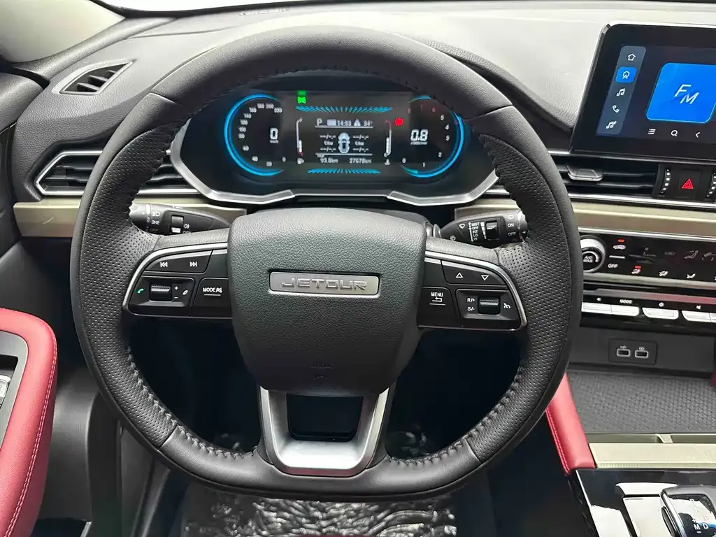 Jetour X70 — фото 10