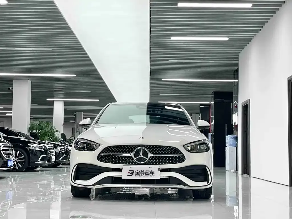 Mercedes-Benz C-Class — фото 2