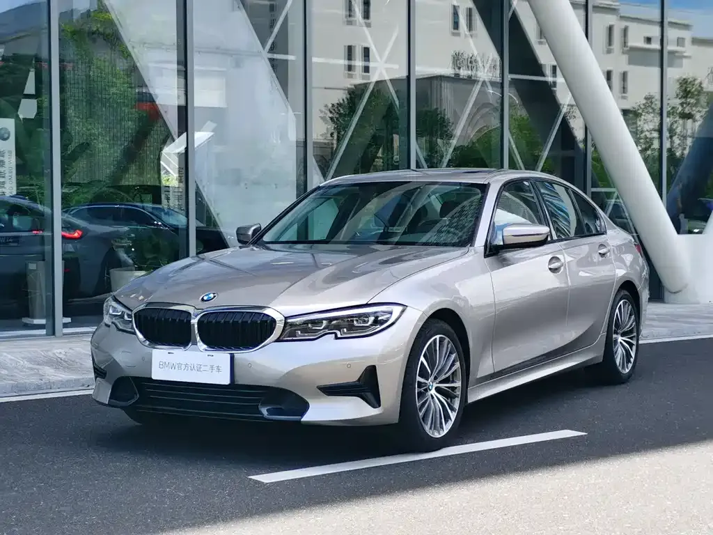 BMW 3 Series — фото 1