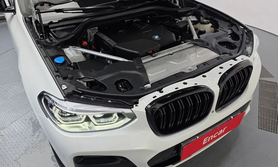 BMW X4 — фото 10