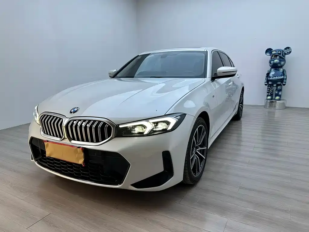 BMW 3 Series — фото 1