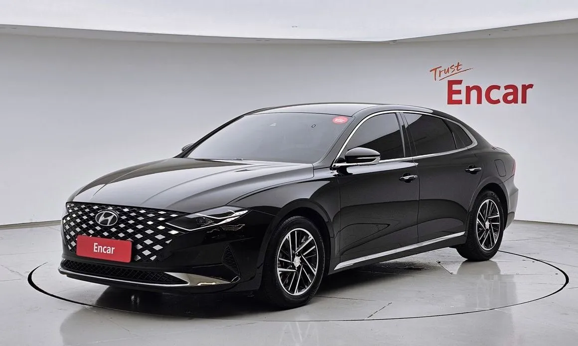 Hyundai Grandeur — фото 1