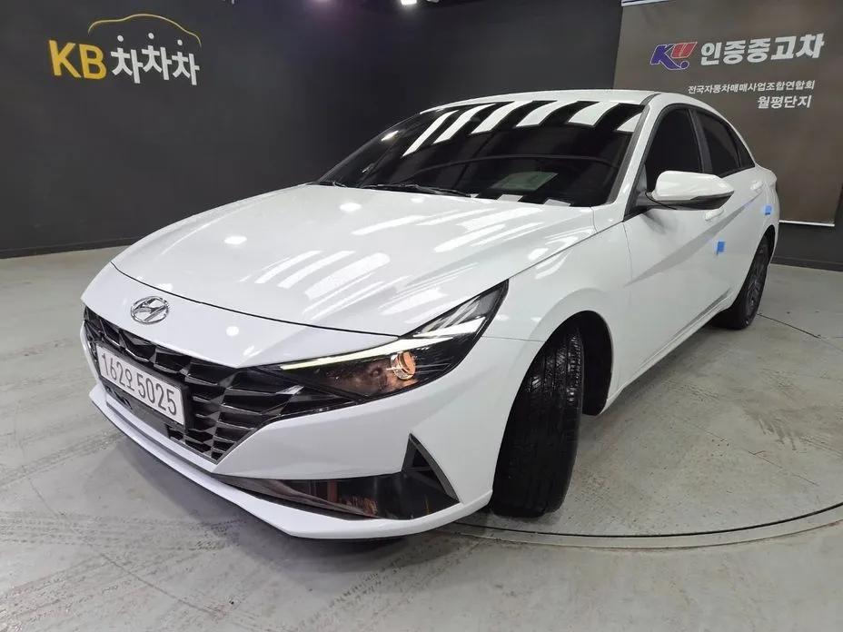 Hyundai AVANTE — фото 5