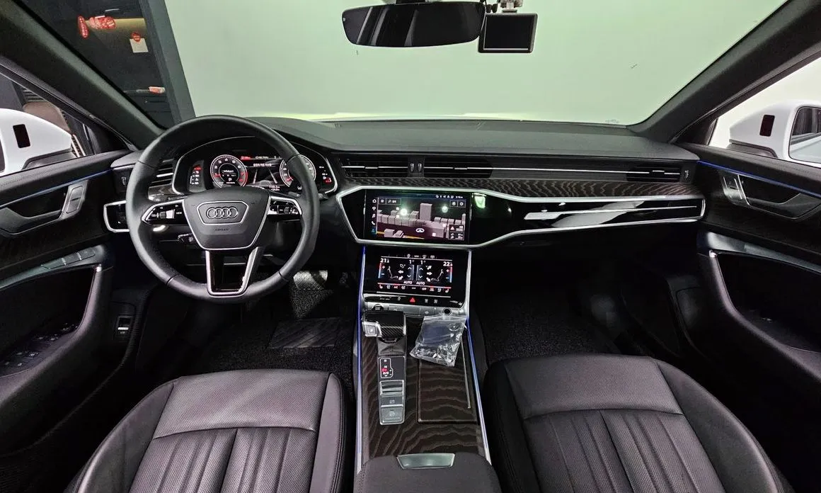 Audi A6 — фото 6