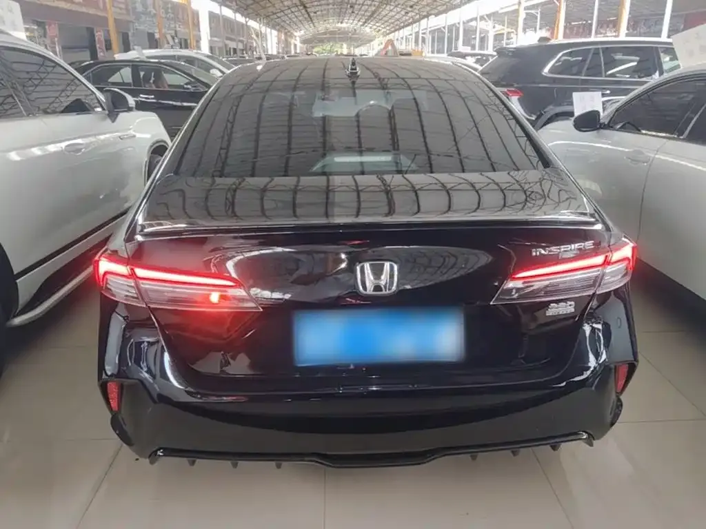 Honda Inspire — фото 5