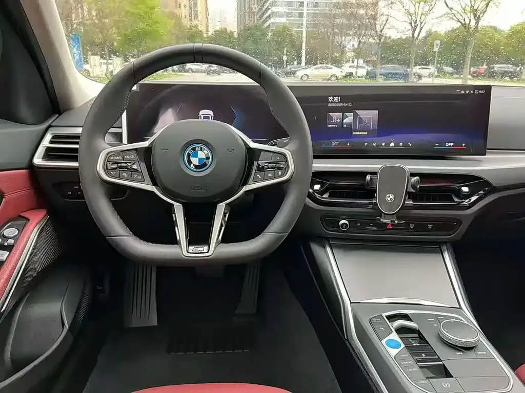 BMW i3 — фото 6