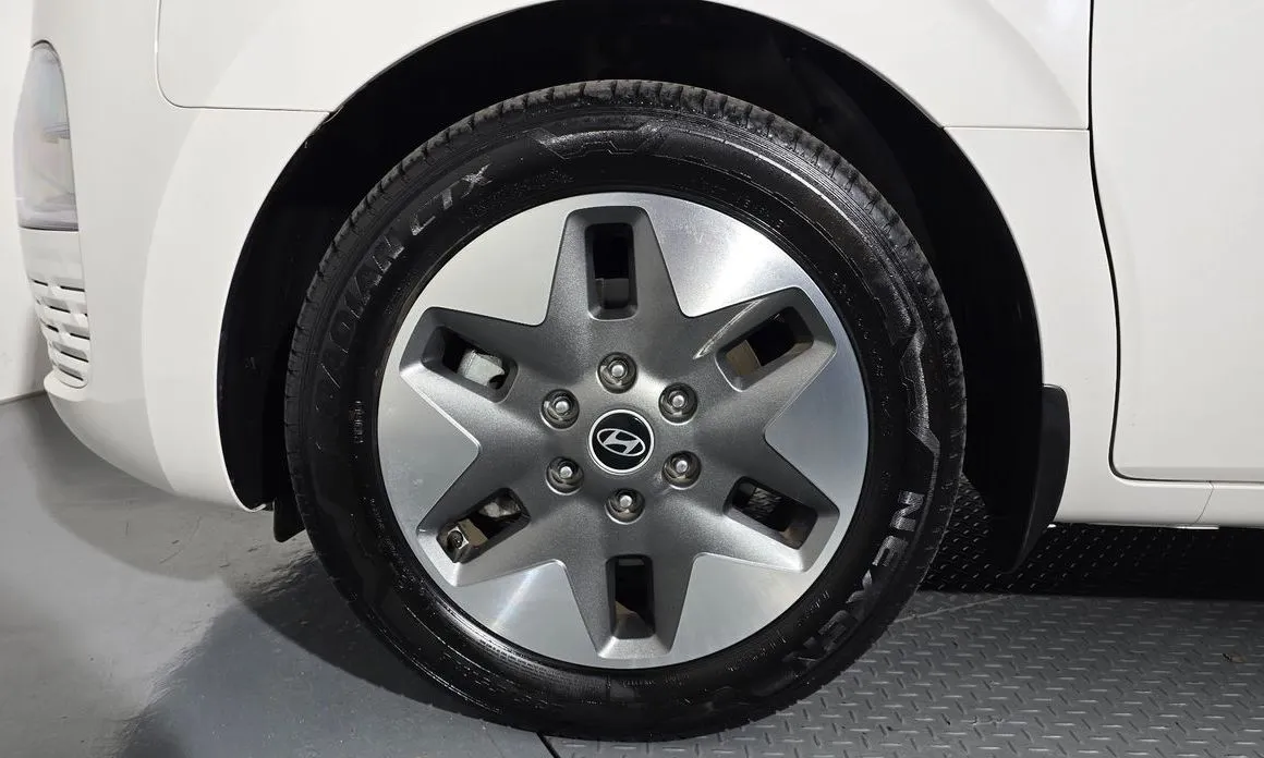 Hyundai Staria — фото 10