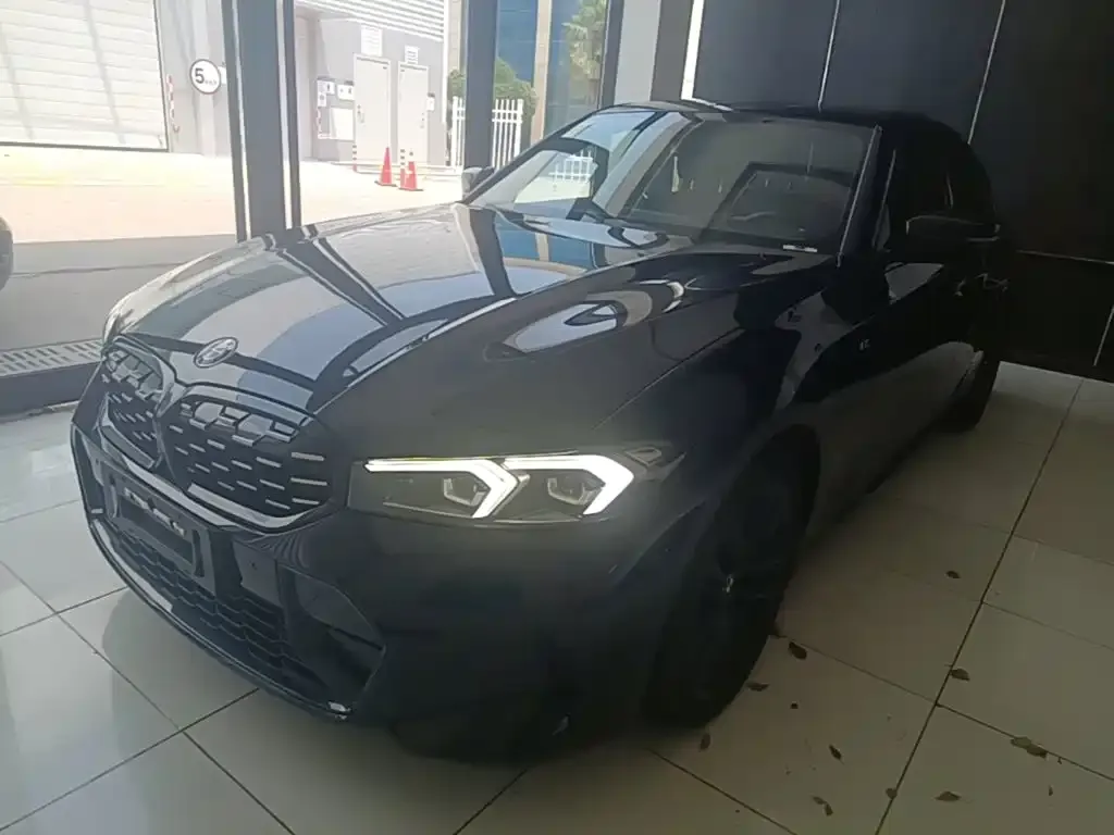 BMW 3 Series — фото 1