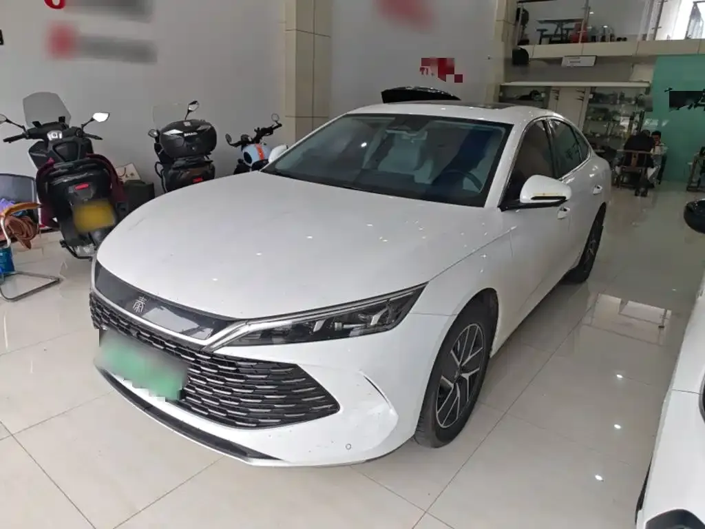 BYD Qin L — фото 1