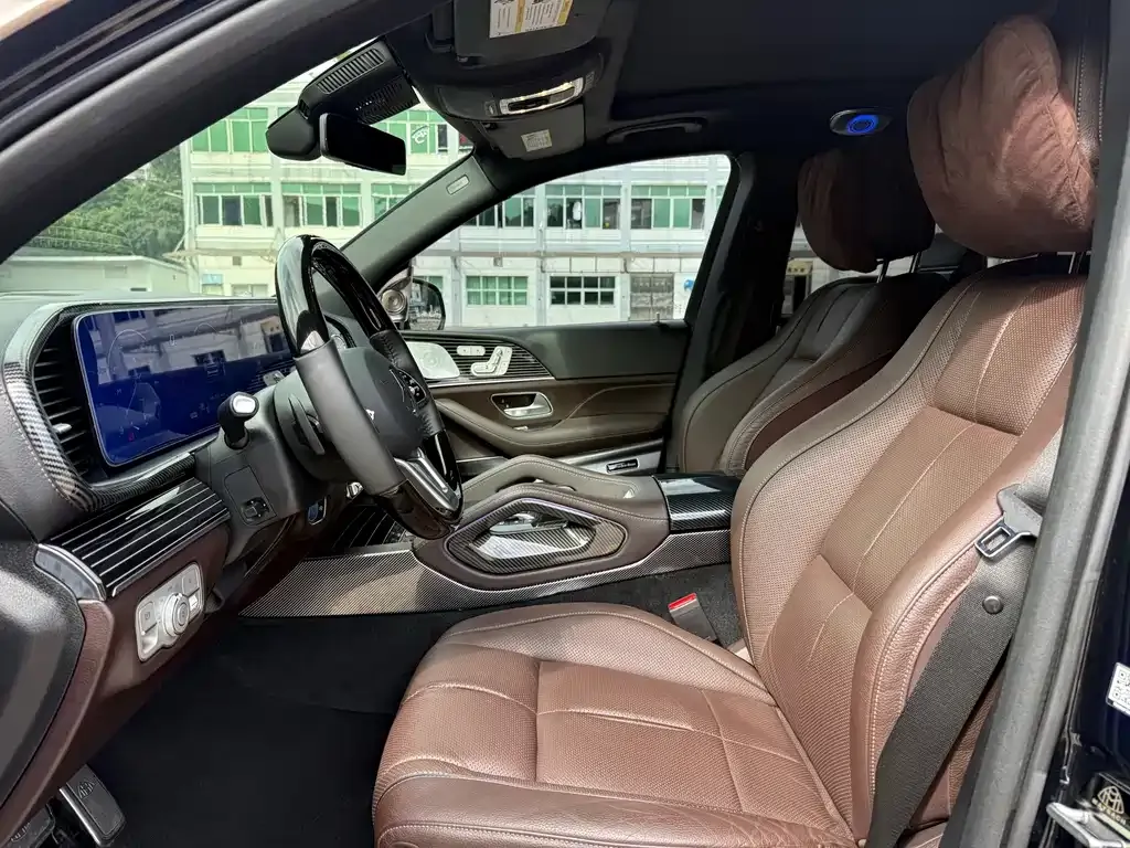 Mercedes-Benz GLS — фото 7