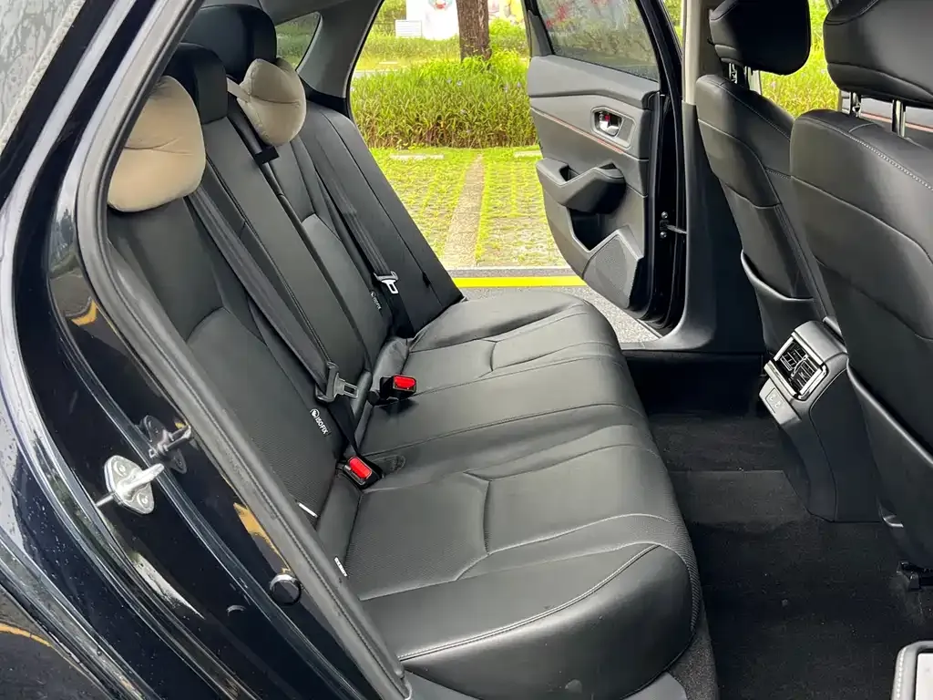 Honda Accord New Energy — фото 5