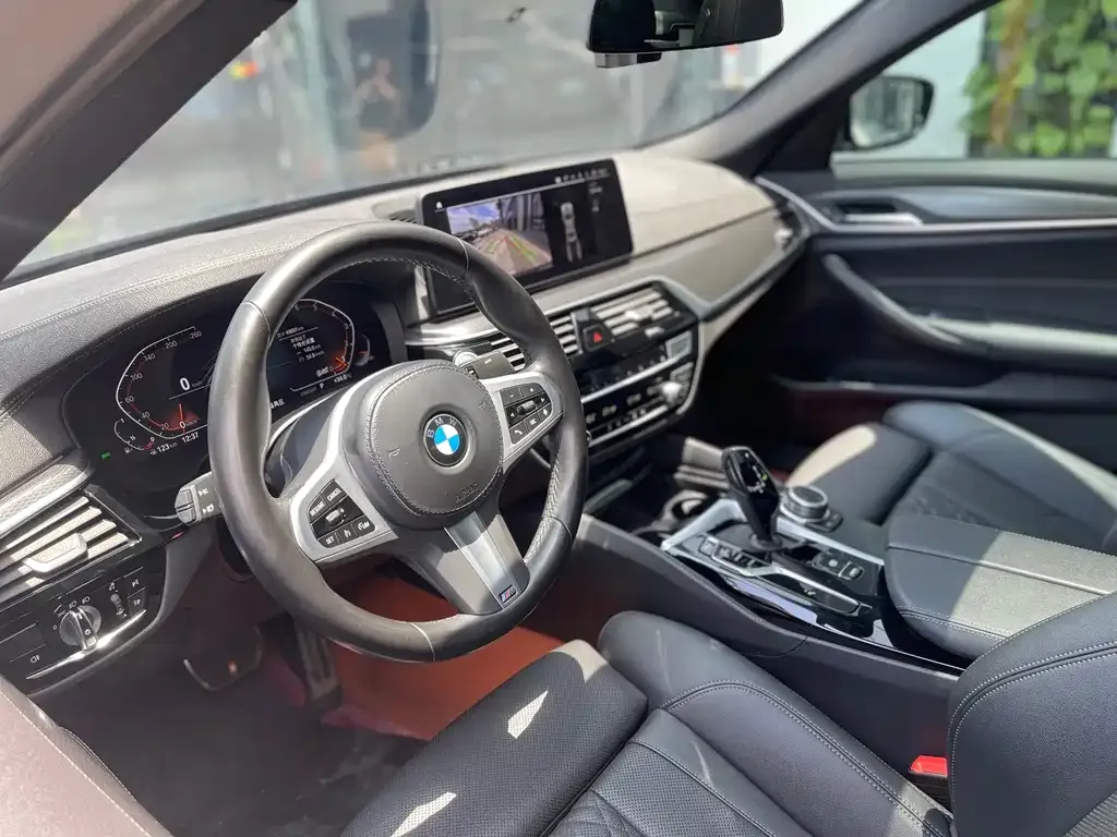 BMW 5 Series (Import) — фото 6