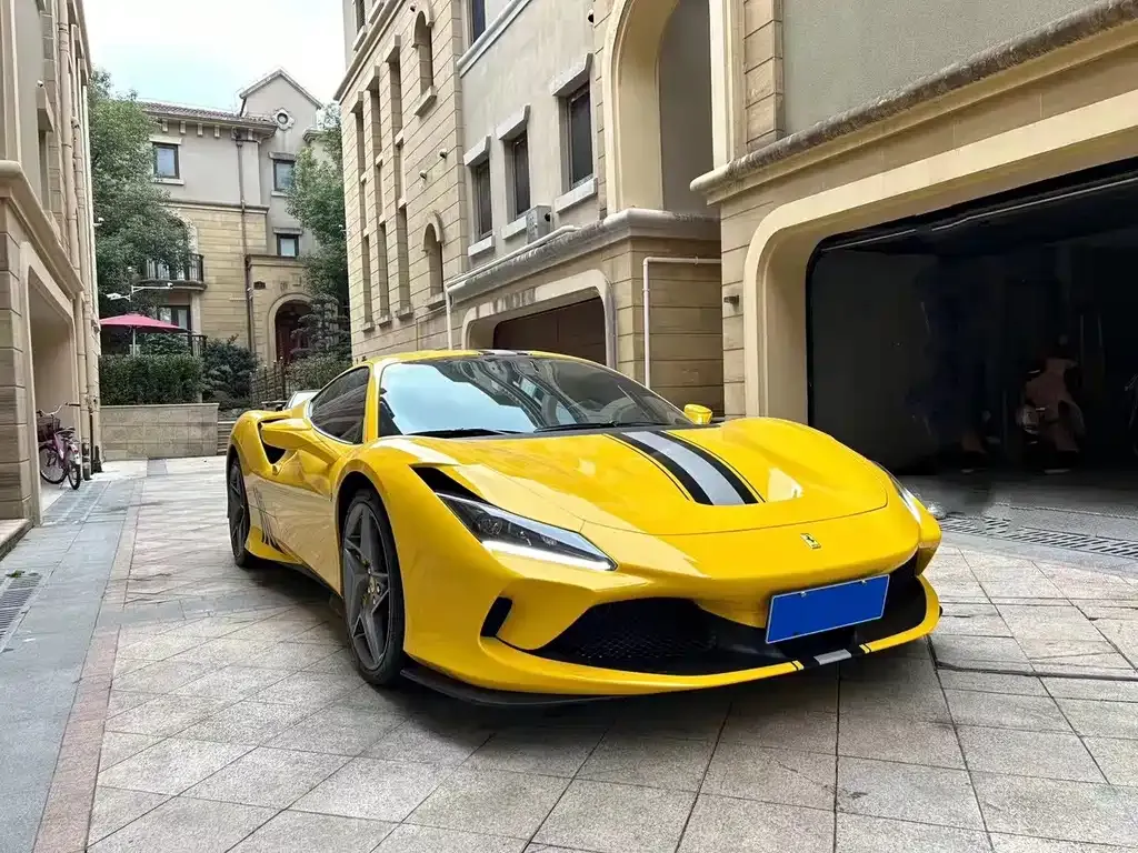 Ferrari F8 — фото 5