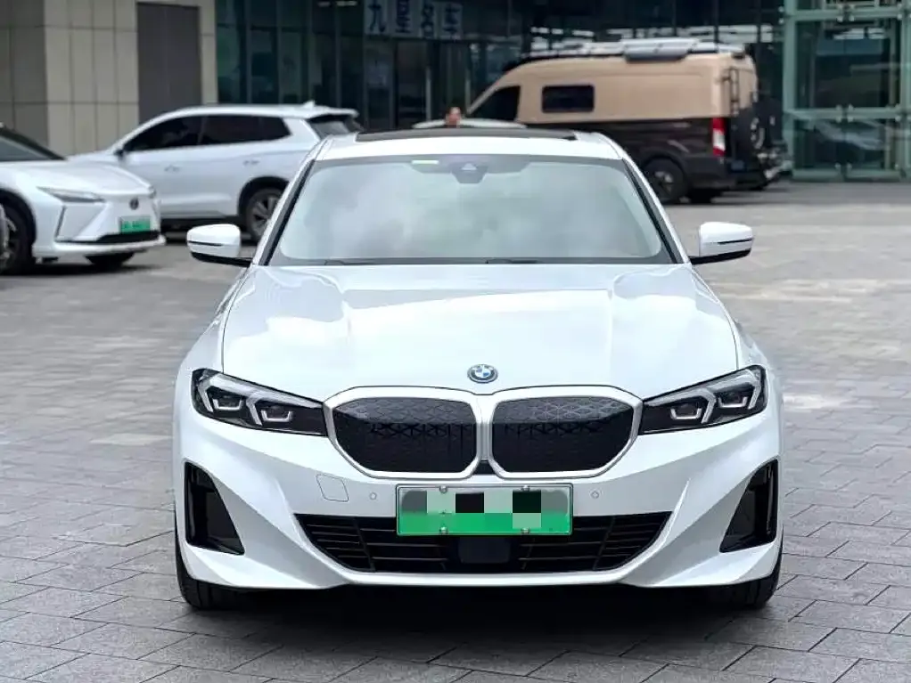 BMW i3 — фото 5