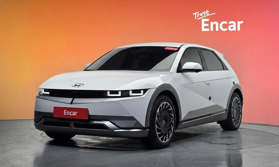 Hyundai Ioniq5 — фото 1