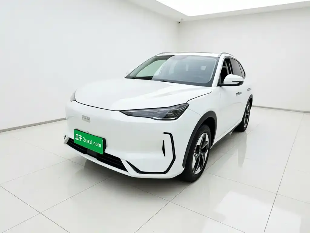 Geely Galaxy E5 — фото 1