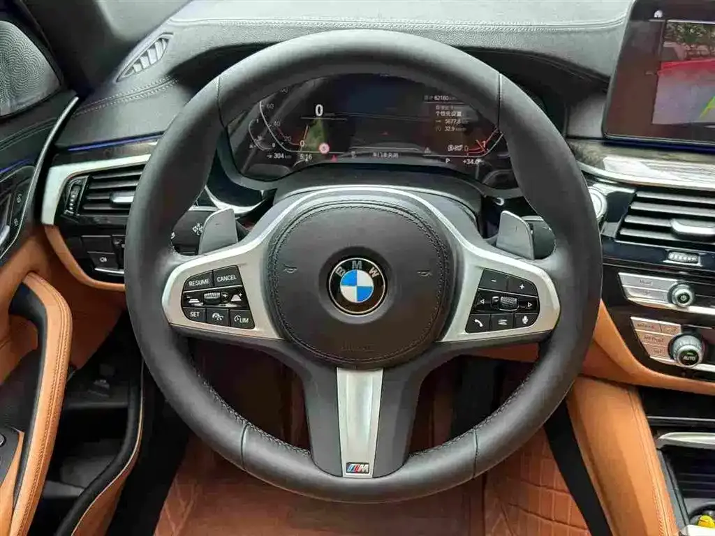 BMW 5 Series — фото 2