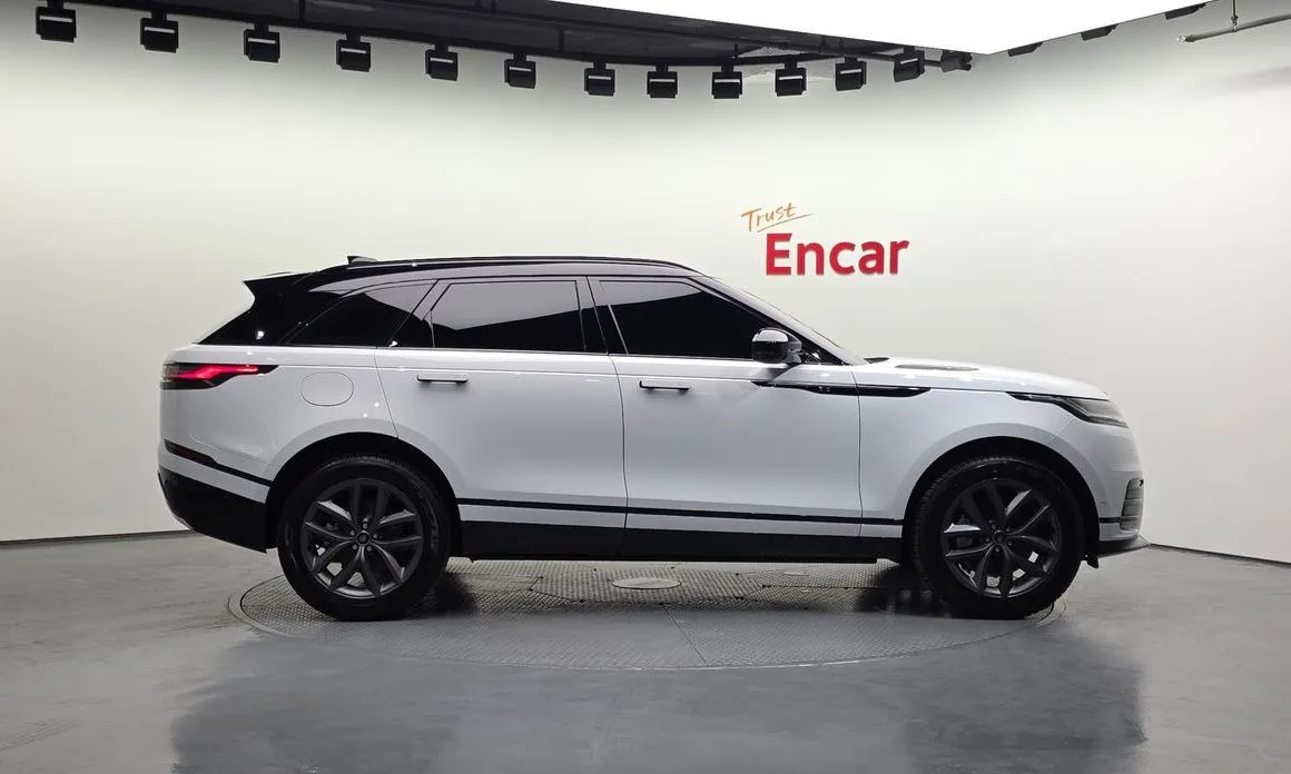 Land Rover Range Rover Velar — фото 5