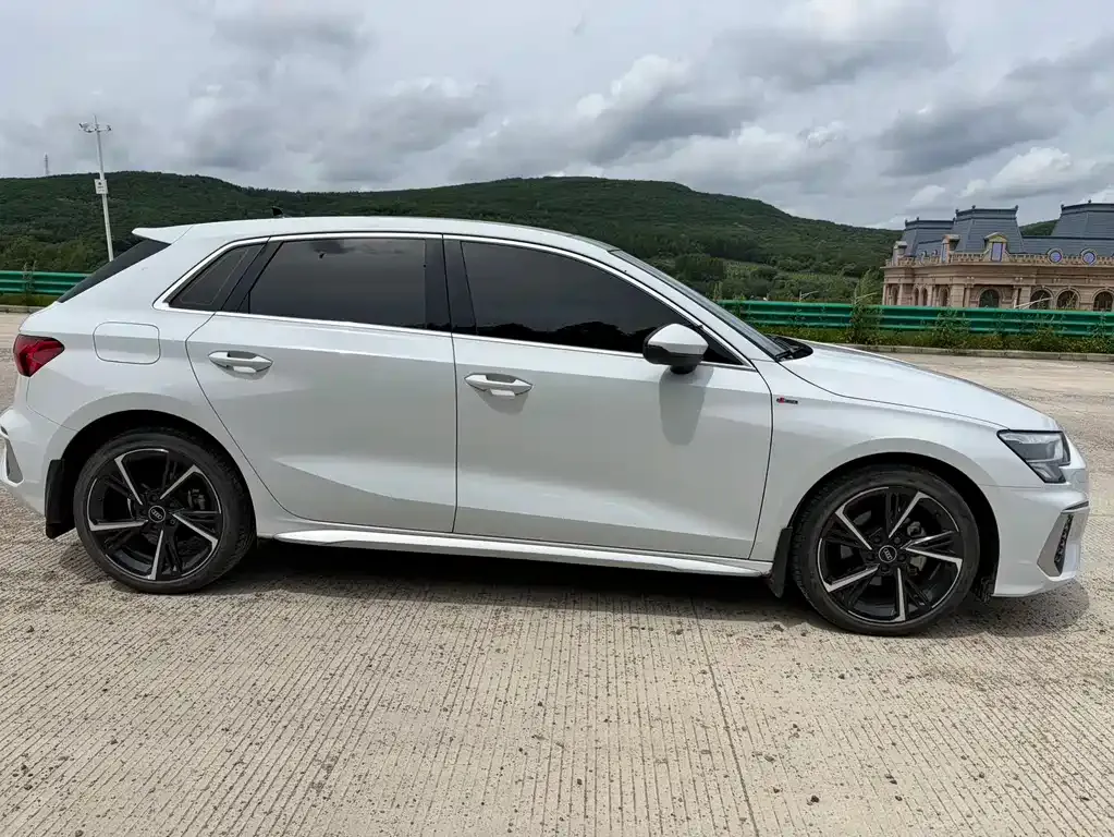 Audi A3 — фото 2