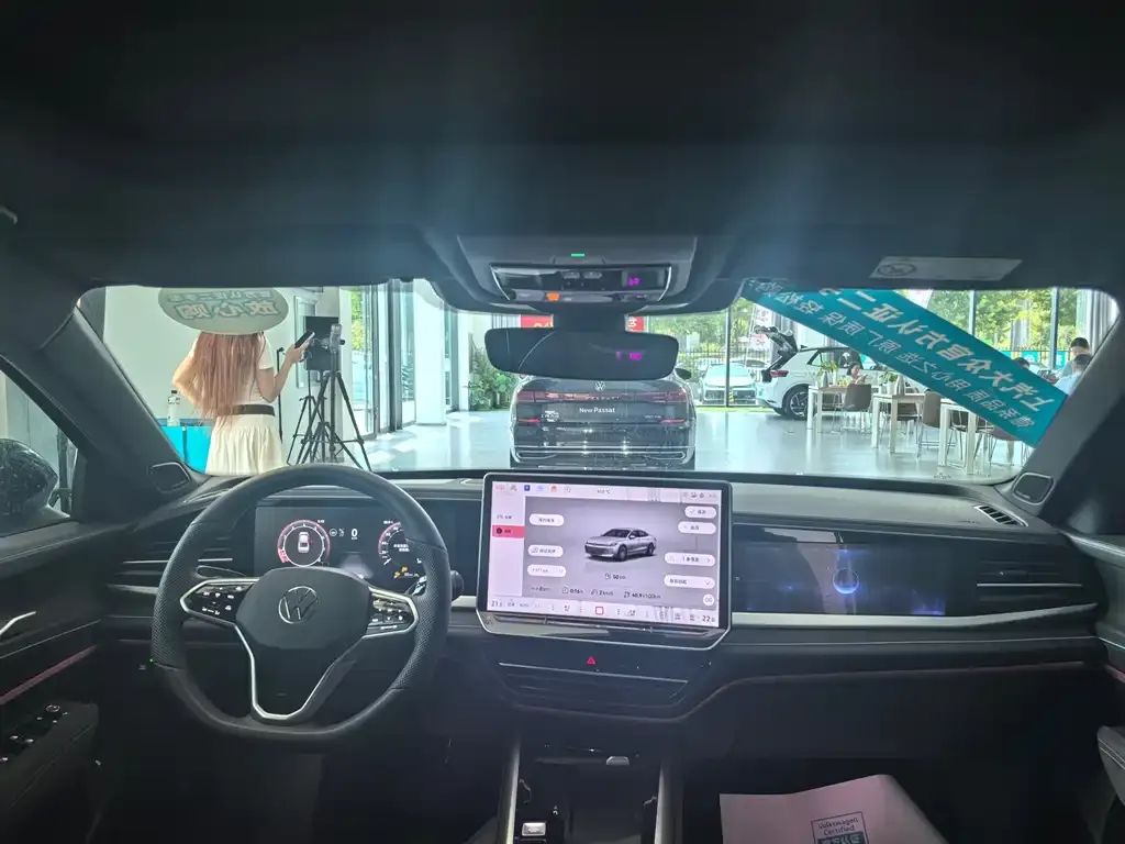 Volkswagen Passat — фото 8