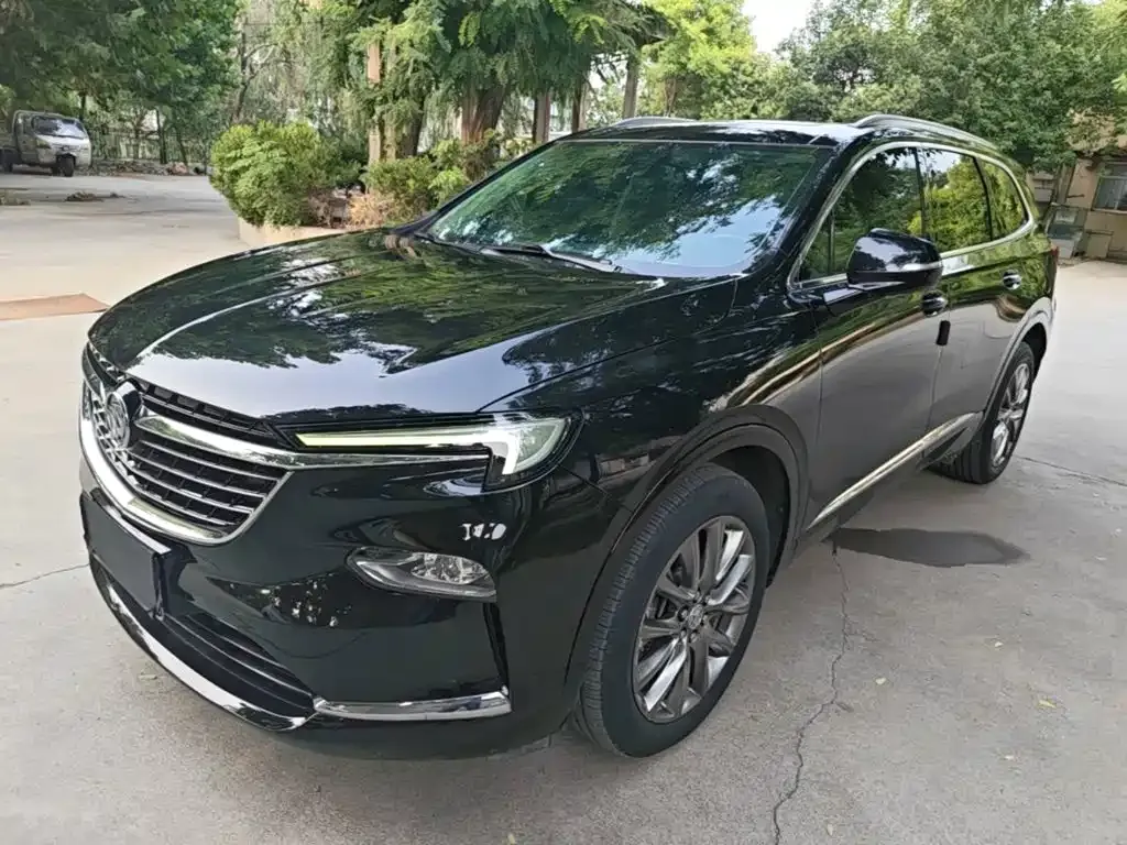 Buick Enclave — фото 1