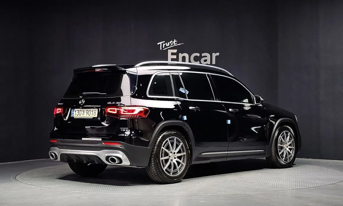 Mercedes-Benz GLB-Class — фото 10
