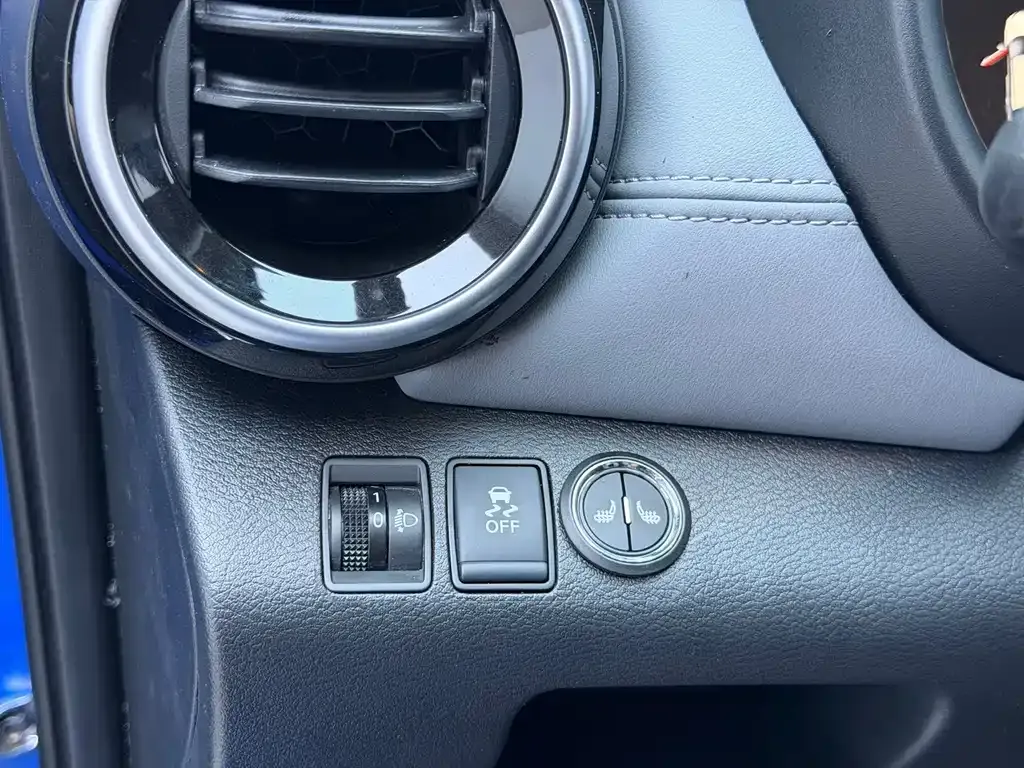 Nissan Kicks — фото 8