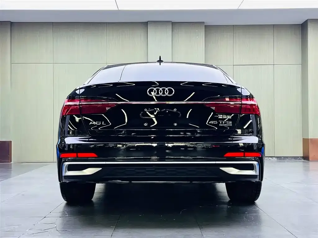 Audi A6L — фото 4
