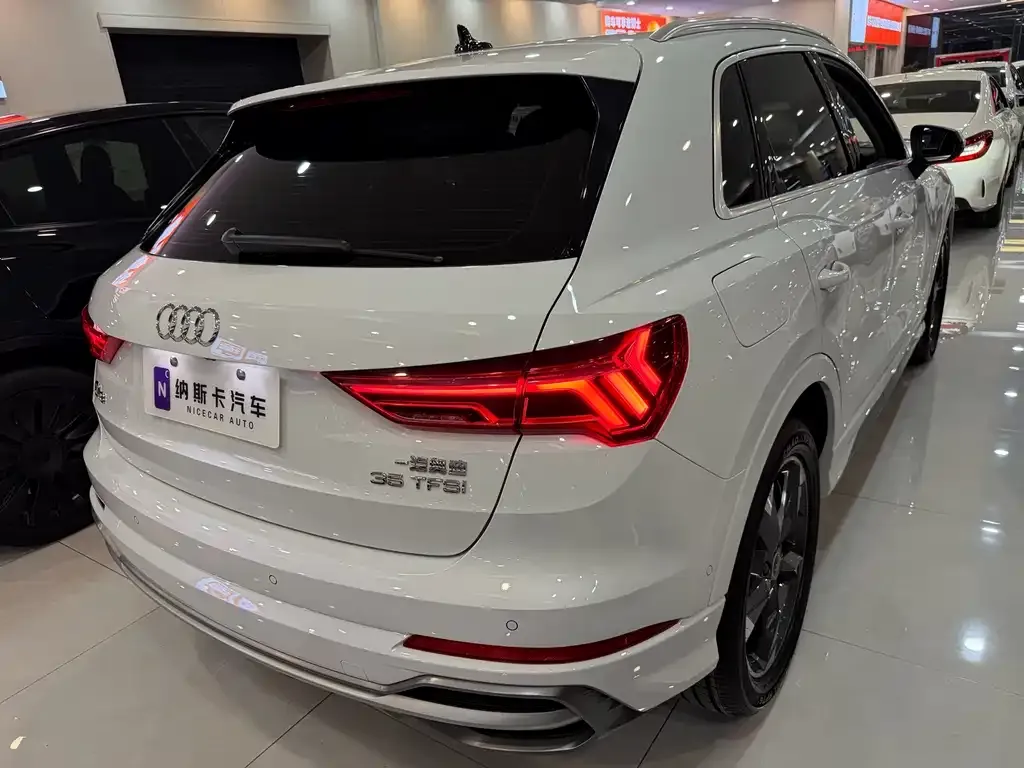 Audi Q3 — фото 2