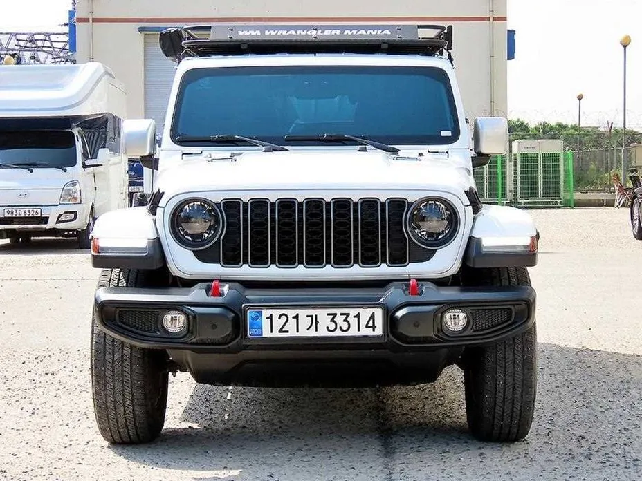 Jeep Wrangler — фото 5