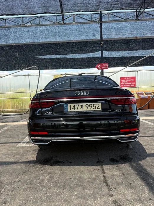 Audi A8 — фото 8