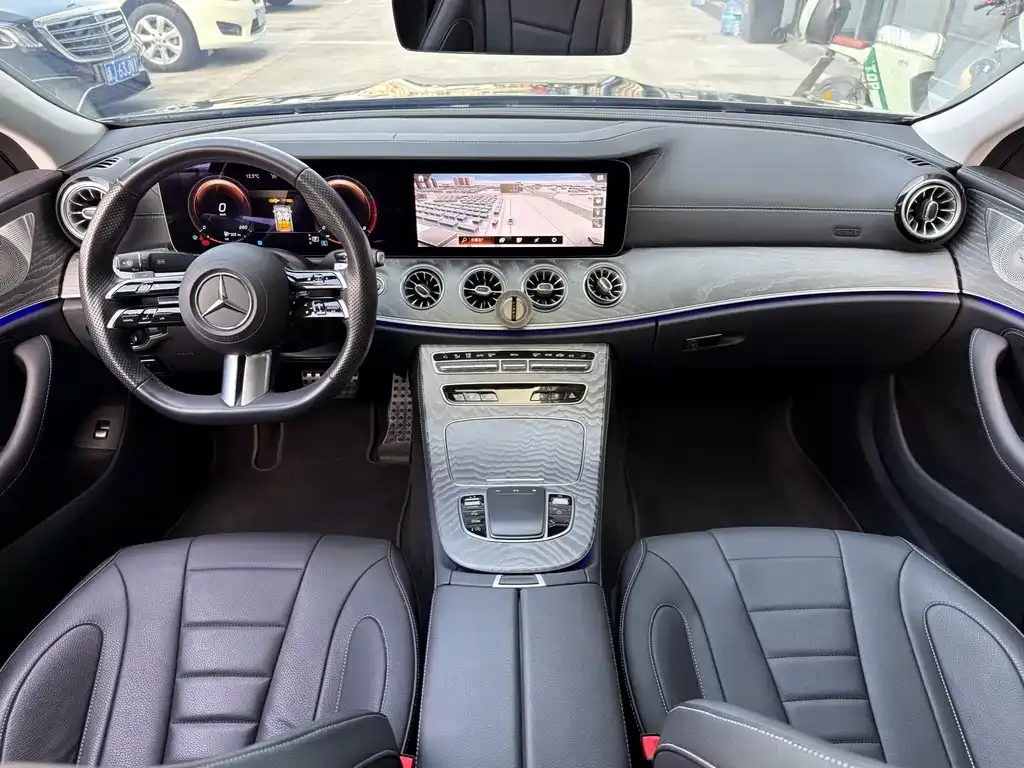 Mercedes-Benz CLS — фото 8
