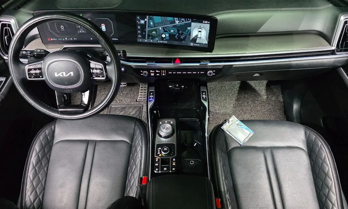Kia Sorento — фото 6