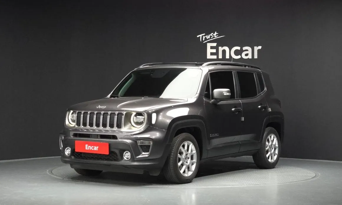 Jeep Renegade — фото 1