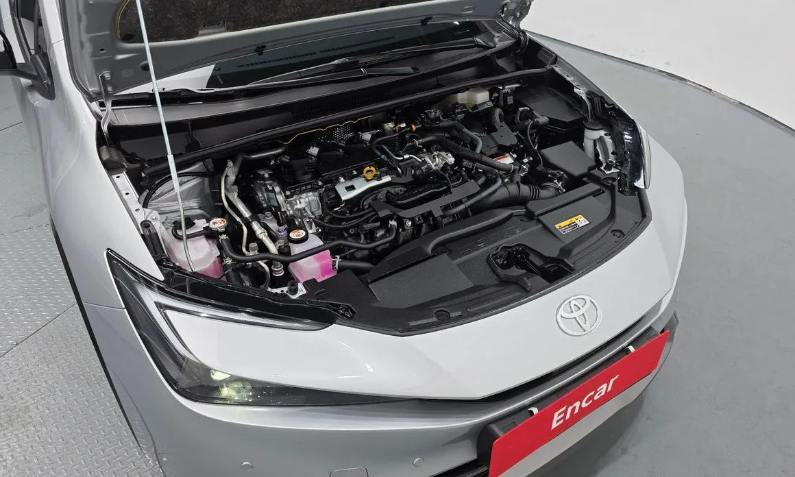 Toyota Prius — фото 7