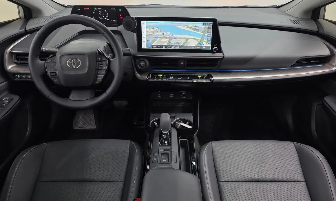 Toyota Prius — фото 6