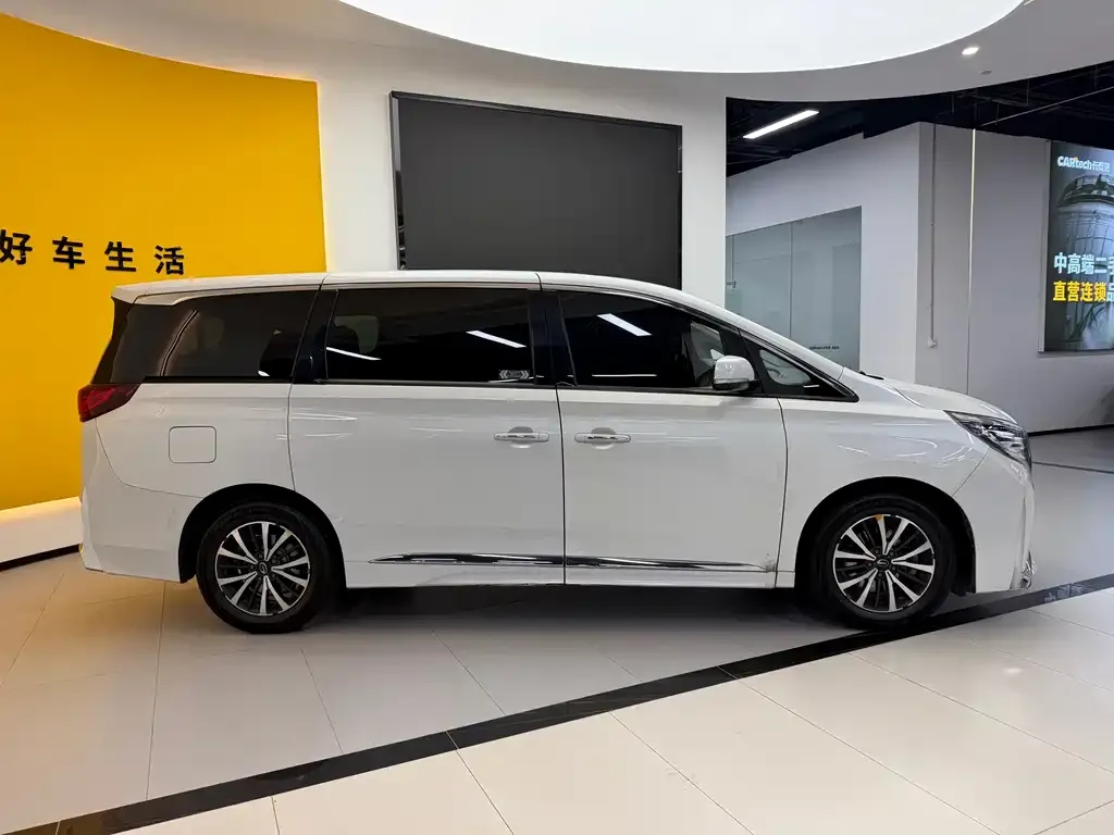 GAC Motor Trumpchi M8 — фото 2