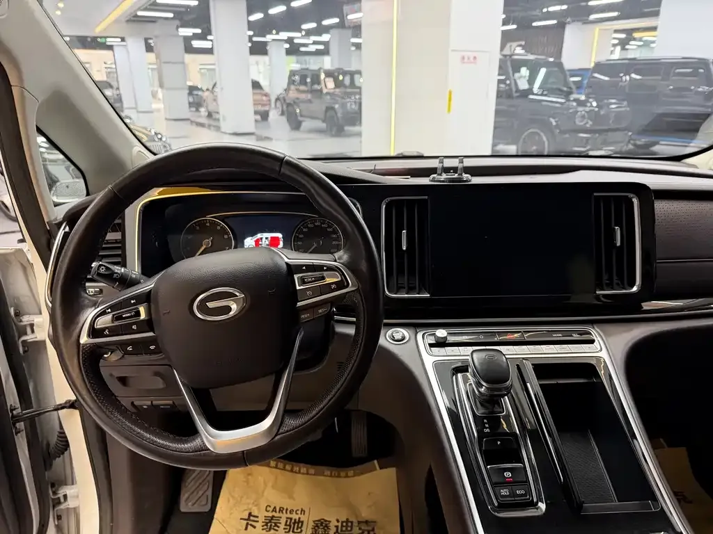 GAC Motor Trumpchi M8 — фото 8