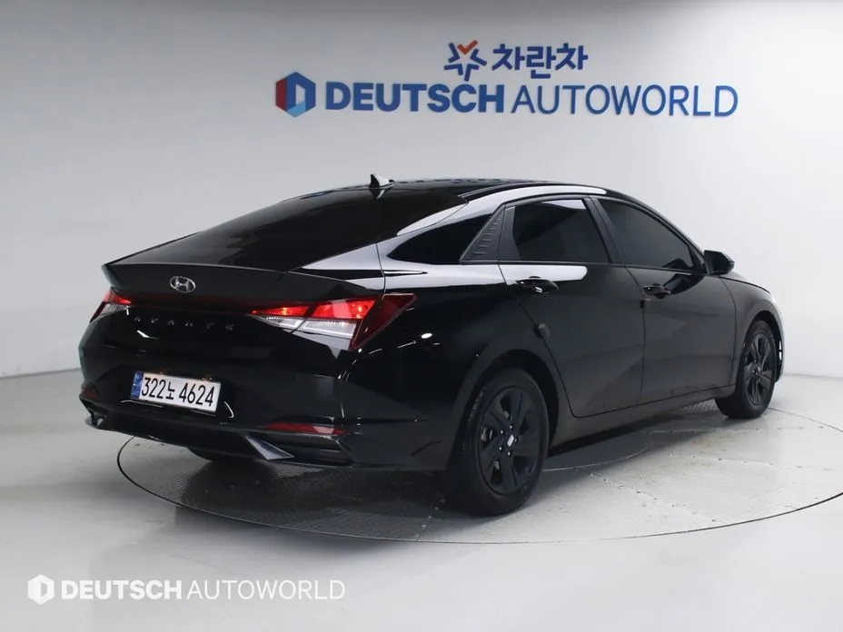 Hyundai AVANTE — фото 4