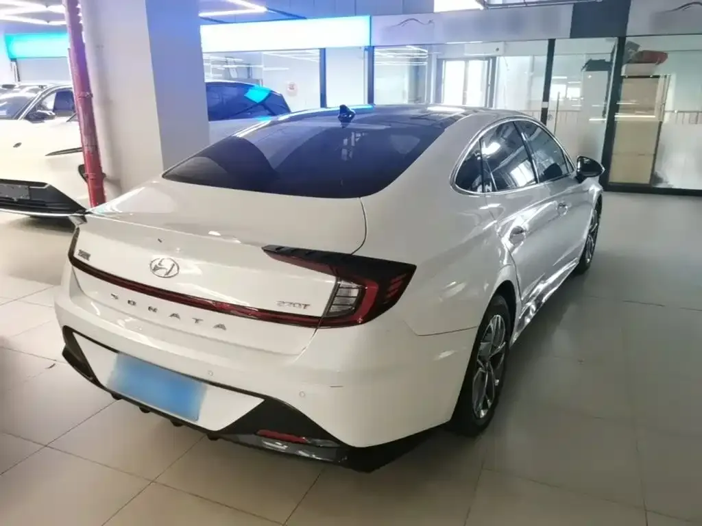 Hyundai Sonata — фото 3