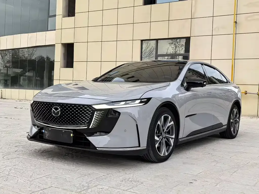 Mazda EZ-6 — фото 1