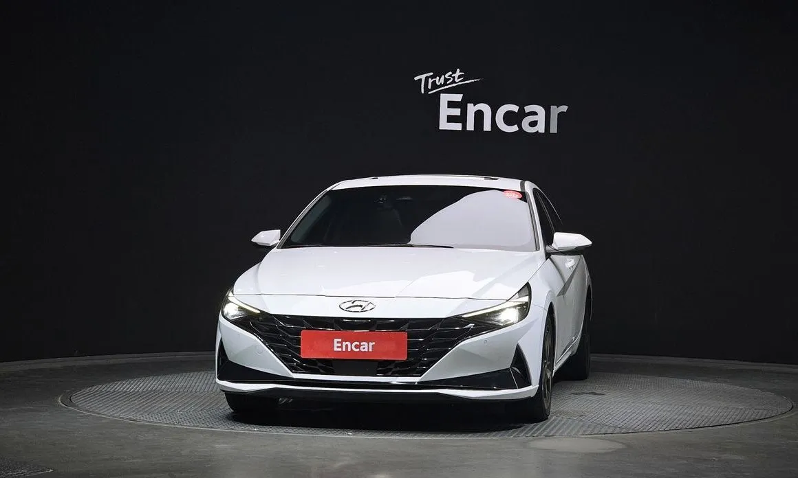 Hyundai AVANTE — фото 3
