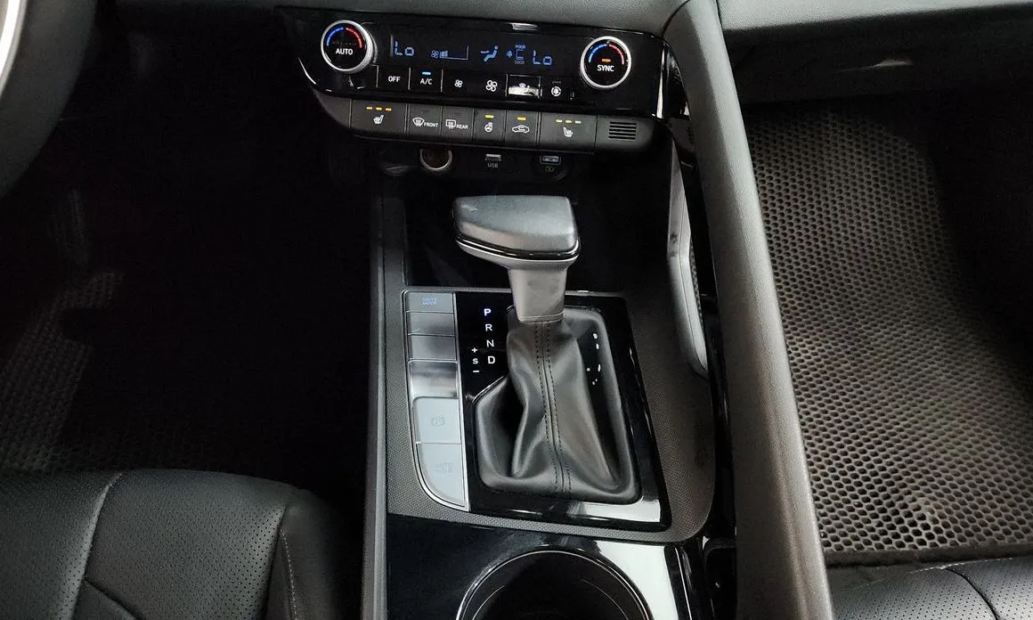 Hyundai AVANTE — фото 6