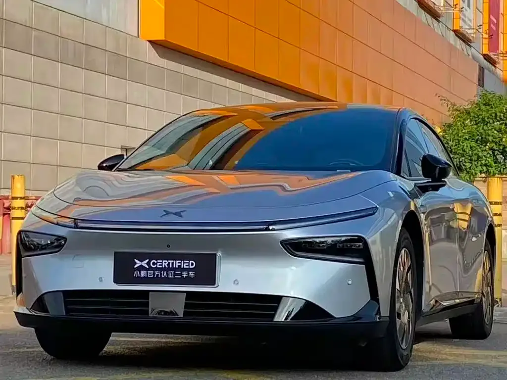 XPeng P7+ — фото 1