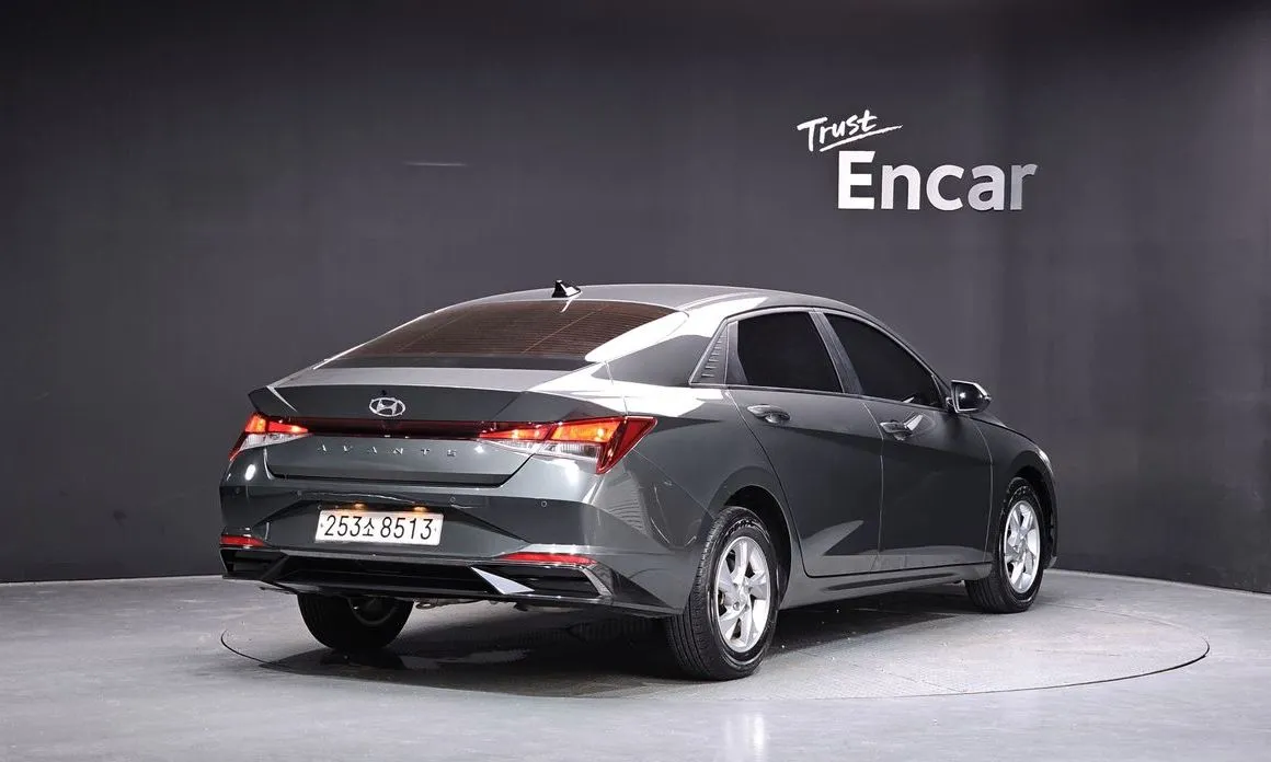 Hyundai AVANTE — фото 4