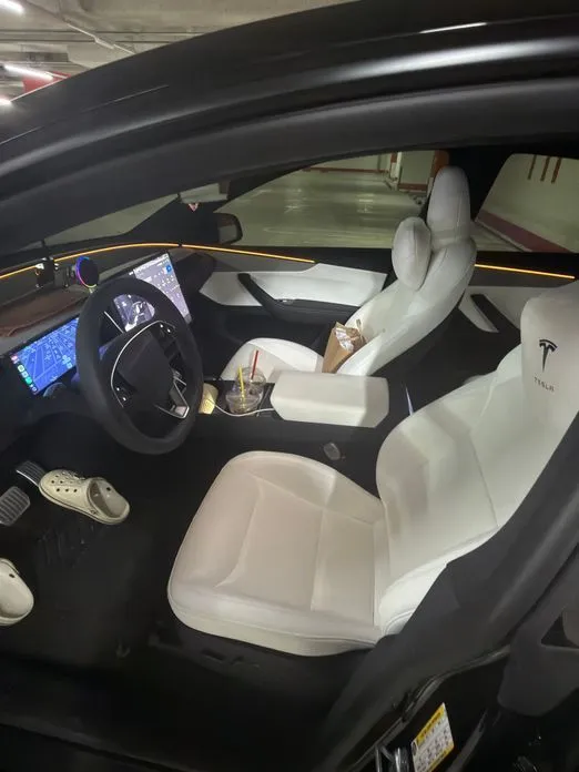 Tesla Model Y — фото 3