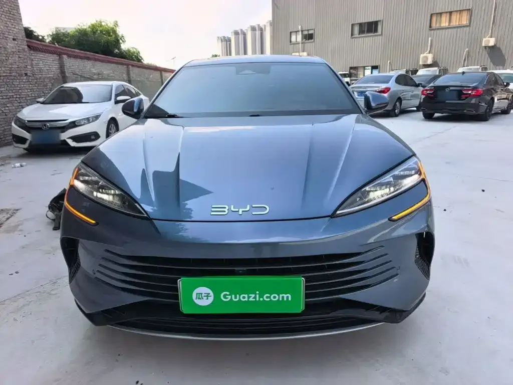 BYD Seal — фото 4